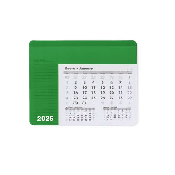 Alfombrilla calendario de suave acabado en PVC. Diseño mes en curso/mes anterior/mes siguiente, con espacio para anotaciones. Base acolchada antideslizante y disponible en variada gama de colores.