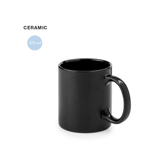 Taza de cerámica de 370ml de capacidad en divertida y amplia gama de vivos colores. Presentada en caja individual.Disponible manual de instrucciones en español e inglés.