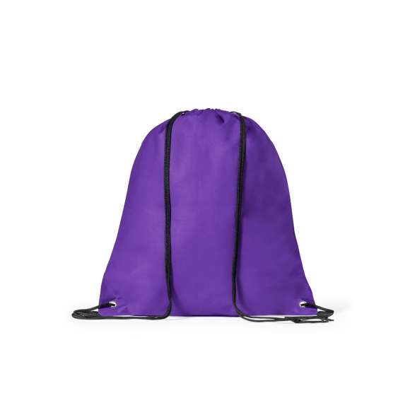 Mochila de cuerdas fabricada en non-woven. Confeccionada en suave TNT y disponible en amplia gama de originales colores. Cuerdas en color negro y esquinas reforzadas con argollas metálicas aportando más resistencia.