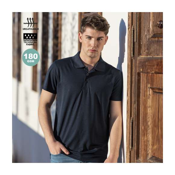 Polo técnico en material 100% poliéster de 180g/m2. Fabricado en cómodo y suave tejido transpirable ofreciendo una temperatura fresca y seca. Cuello elegante con 3 botones de cierre a juego. Disponible en variada gama de colores en tallas S, M, L, XL, XXL.