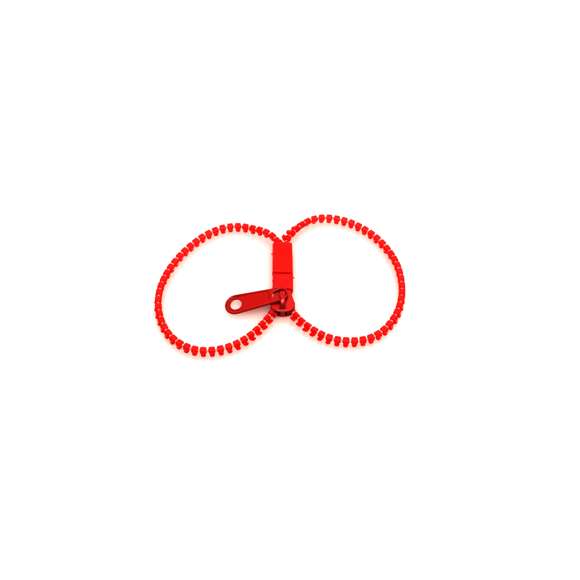 Original pulsera cremallera en variados colores de alegre diseño. Con tirador y cierre a juego.
