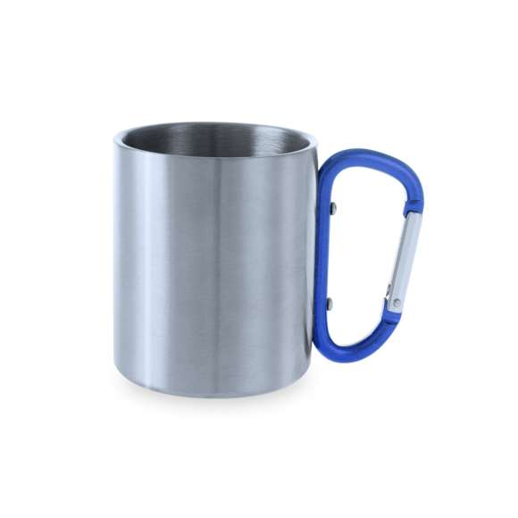 Taza de acero inox de 210ml, con cuerpo de acabado brillante metálico y una funcional asa en forma de mosquetón de colores variados pudiendo ser fácil de transportar. Presentada en una caja de cartón Kraft.