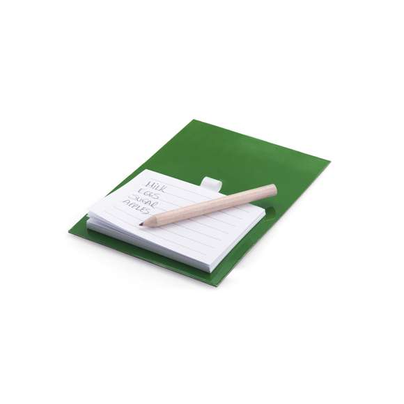 Imán bloc de notas en resistente cartón de vivos y variados colores. Bloc de 40 hojas de distribución a una raya con soporte para minilápiz -incluido-.