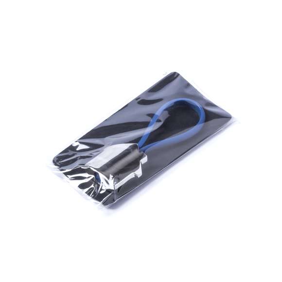  	Llavero metálico en divertido diseño 3D de casa. Con cinta de goma en variados y vivos colores.