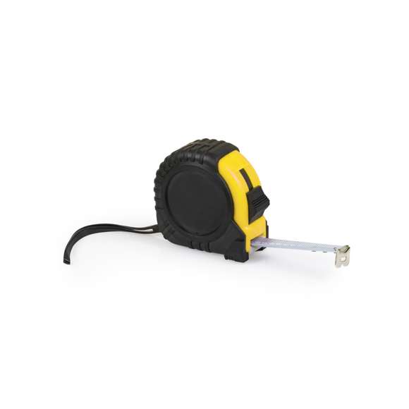  	Flexómetro de 5 metros con cuchilla metálica y mecanismo de bloqueo. Con cuerpo de suave acabado en variados colores, recubierto con funda protectora de resistente goma, clip metálico para cinturón y cinta de transporte. Con troquelado especial para marcaje en doming/gota de resina y presentado en caja individual.