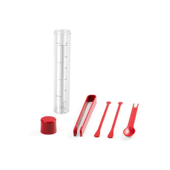 Set para cocktails de 5 accesorios en variada gama de vivos colores. Incluye envase medidor de 60ml de capacidad, cuchara trinchador, pinzas y dos agitadores.