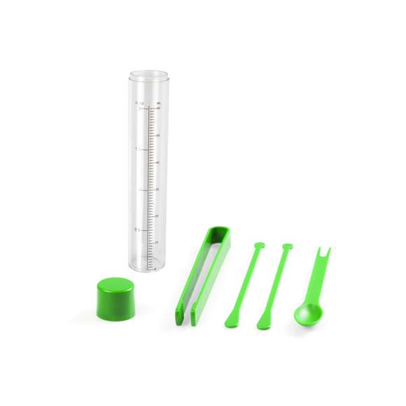 Set para cocktails de 5 accesorios en variada gama de vivos colores. Incluye envase medidor de 60ml de capacidad, cuchara trinchador, pinzas y dos agitadores.