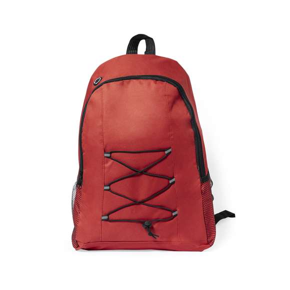 Mochila fabricada en resistente poliéster 600D. Práctico bolsillo central con cierre de cremallera y salida de auriculares, con útiles bolsillos laterales y cuerda elástica en el frontal a juego con la cremallera. Cómodas cintas ajustables a los hombros acolchadas como la espalda. Disponible en variados y desenfadados colores.