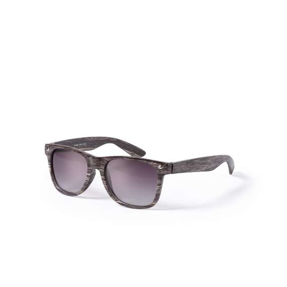 Gafas de sol con protección UV400 de clásico diseño. Con montura en diseño imitación a madera natural y lentes a juego.