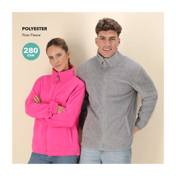 Chaqueta en cálido y suave polar fleece de 280g/m2 con tratamiento anti-pilling. Con cuello de tamaño maxi, cierre de cremallera con cinta en tirador y bolsillos laterales. Disponible en tallas S, M, L, XL, XXL.