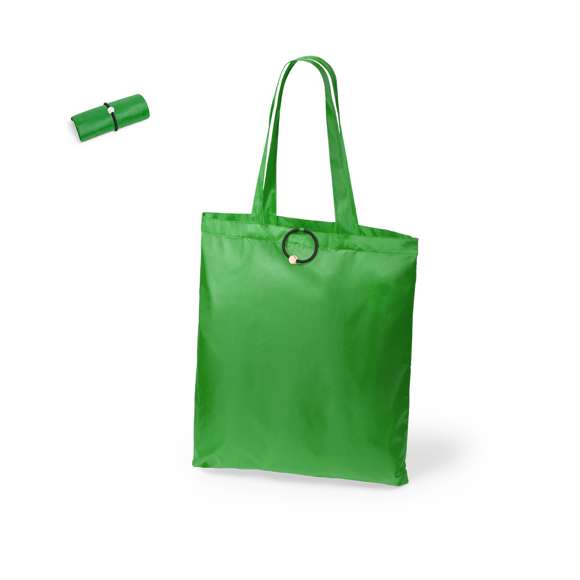 Bolsa plegable en divertidos y variados colores. De suave poliéster 190T, con elástico para plegado y de acabado cosido.