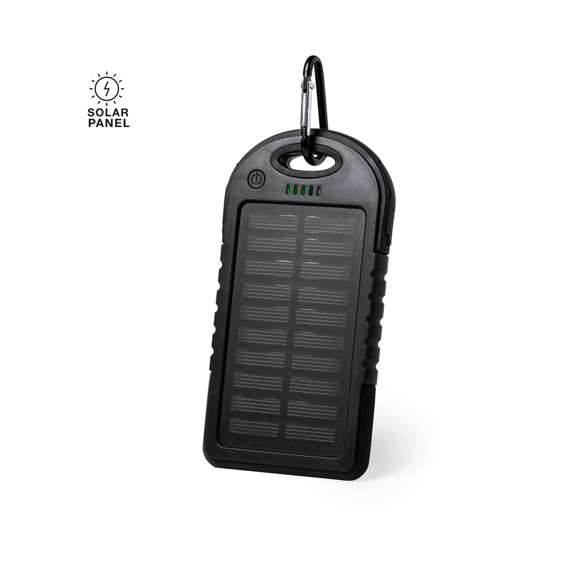 Resistente batería auxiliar externa de recarga solar, resistente a las salpicaduras de agua y de gran capacidad de carga -4.000 mAh-. Con recubrimiento de silicona y de corte deportivo, está especialmente diseñada para actividades al aire libre en las que no hay posibilidad de acceso a una fuente de recarga eléctrica. Dispone de salida USB dual para cargar dos dispositivos simultáneamente, LED indicadores de estado de carga y potente luz LED de señalización SOS, Diseñado para usar en caso de situaciones de emergencia. Con mosquetón de transporte de aluminio y resistente cable micro USB incluido. Disponible en extensa gama de colores Presentada en atractiva caja de diseño. Las capacidades mostradas en todas nuestras baterías auxiliares externas son reales, incorporando todas ellas baterías de grado A y no recicladas, con una vida útil de al menos 500 ciclos de carga y según normativa CE. Además, están fabricadas conforme a los estándares RoHS y en cumplimiento con los siguientes requisitos de seguridad: Sistema de protección contra sobrecarga del power bank. Sistema de protección contra descarga completa que proporciona una mayor durabilidad del power bank. Sistema de bloqueo para evitar cortocircuitos. Sistema de transferencia de carga constante, acorde con la capacidad del dispositivo de destino.