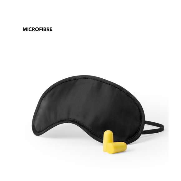 Set de viaje de mascarilla y tapones para oídos. Mascarilla en suave y confortable microfibra de vivos colores con elástico de ajuste a juego. Tapones en confortable material EVA de color amarillo. Presentado en bolsa individual.