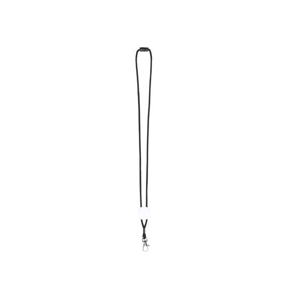 Lanyard en resistente y suave poliéster de cordón en variados y vivos colores. Con cierre de clic desmontable en cuello, accesorio mosquetón metálico y con pastilla central para marcaje