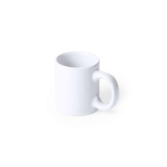 Taza de cerámica de 80ml de capacidad en color blanco. Presentada en caja individual.Disponible manual de instrucciones en español e inglés.