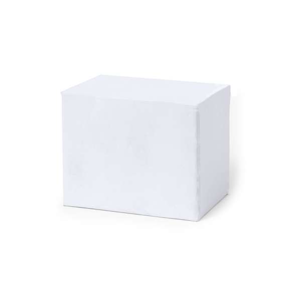 Taza de cerámica de 80ml de capacidad en color blanco. Presentada en caja individual.Disponible manual de instrucciones en español e inglés.