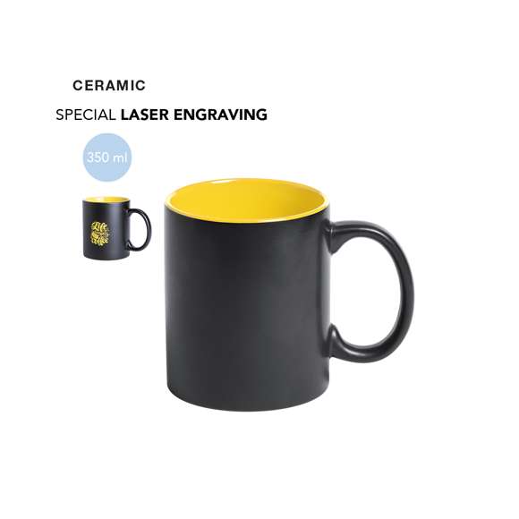 Taza de cerámica de alta calidad de 350ml de capacidad. Parte exterior en color negro, especialmente diseñada para marcaje en láser, e interior en variada gama de vivos colores. Al grabar el logotipo en la parte exterior, se muestra el color del interior de la taza. Presentada en caja individual.Disponible manual de instrucciones en español e inglés.