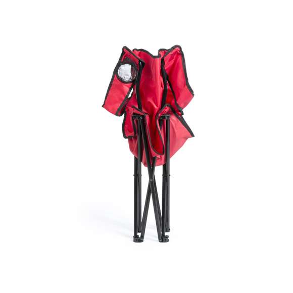 Silla plegable con resistente cuerpo de metal tubular. En resistente poliéster 600D en variada gama de vivos colores. Con costuras reforzadas, apoyabrazos y bolsillo de redecilla integrado para bebida. Con refuerzos de goma antideslizantes en las patas y presentada en funda individual con cordón auto cierre, accesorio de ajuste y cinta para hombro.