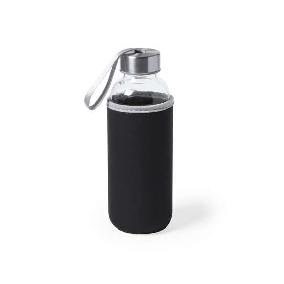 Bidón de cristal de 420 ml de capacidad. Con tapón de seguridad a rosca y practica cinta de transporte, cuenta con una elegante funda de neopreno en vivos colores. Presentado individualmente en una caja de diseño.