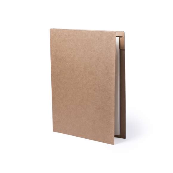  	Carpeta en resistente cartón reciclado de acabado rígido con bolígrafo de cartón reciclado a juego incluido. Interior con bloc extraíble de 20 hojas lisas, bolsillo de solapa, tarjetero y soporte para bolígrafo.