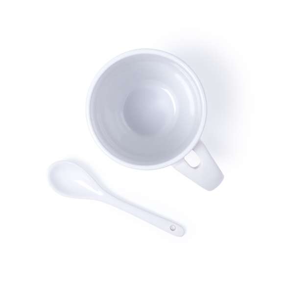 Taza de cerámica de 300ml de capacidad en color blanco. Con cuchara de cerámica a juego integrada en asa y presentada en caja individual.Disponible manual de instrucciones en español e inglés.