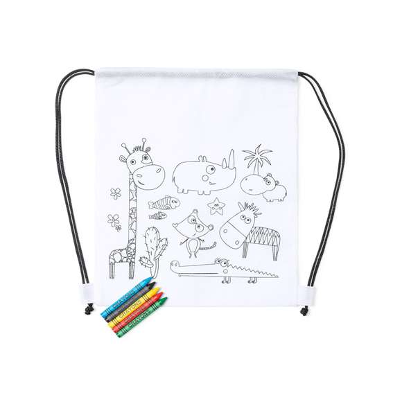 Mochila de non-woven en color blanco especialmente diseñada para colorear con ceras. Incluye 5 ceras de cuerpo cilíndrico en variados colores. Con cuerdas autocierre en color negro y refuerzo en las esquinas.