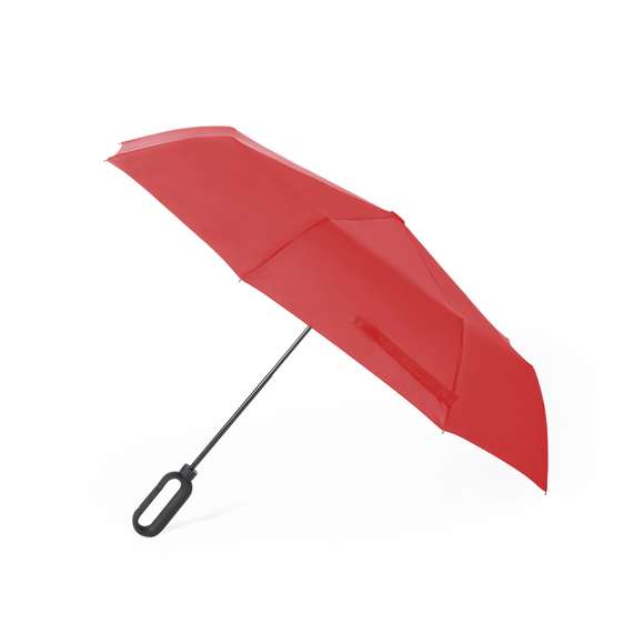 Paraguas plegable de 8 paneles en variada gama de colores. De 100cm de diámetro, apertura manual, con sistema antiviento y en resistente material pongee. Con varillas de fibra en color negro, cierre de velcro y mango ergonómico con mosquetón de enganche integrado. Presentado en funda individual a juego.