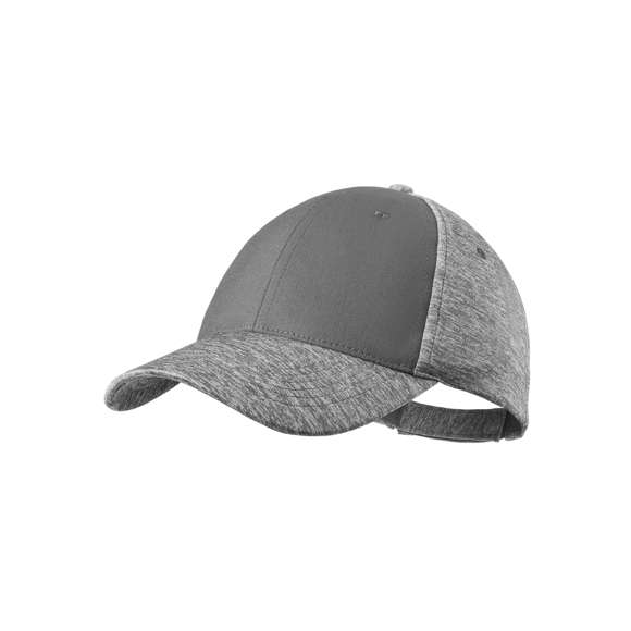 Gorra de 5 paneles de alta calidad en poliéster. Diseño en combinación de panel frontal en color sólido con resto de paneles y visera en acabador bicolor a juego. Con orificios de ventilación bordados y cierre ajustable de velcro.