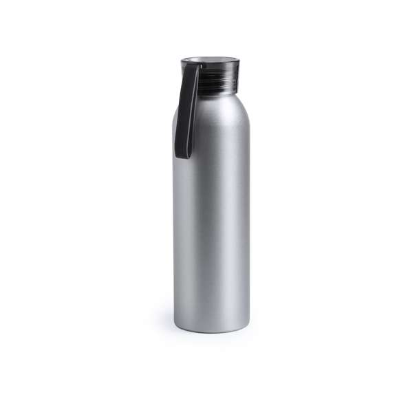 Bidón de aluminio de 650 ml de capacidad. Cuerpo en color plateado, con tapón de seguridad a rosca en variada gama de colores transparentes. Cinta de transporte en material TPR a juego.