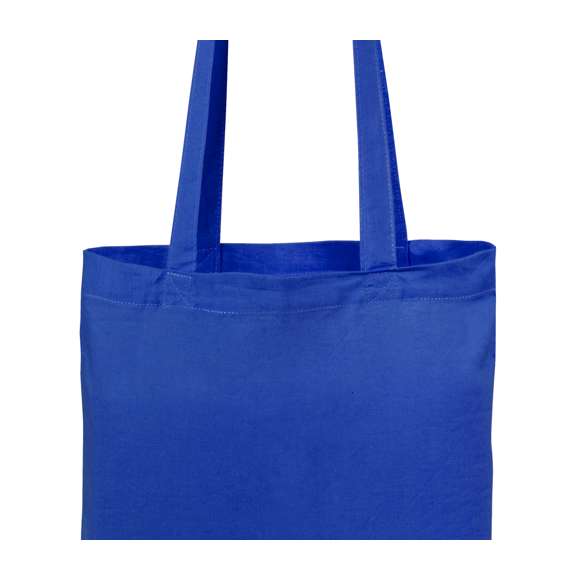 Bolsa fabricada en suave 100% algodón de 140g/m2. Con asas largas reforzadas de 70cm disponible en una amplia gama de colores. Resistencia de hasta 7kg de peso.