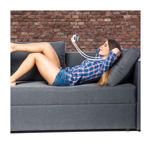 Soporte flexible multiusos para dispositivos móviles. De diseño ergonómico y flexible, muy versátil y cómodo de usar. Soporte para dispositivo móvil de excelente fijación, con acolchado antideslizante. Presentado en atractiva caja de diseño.