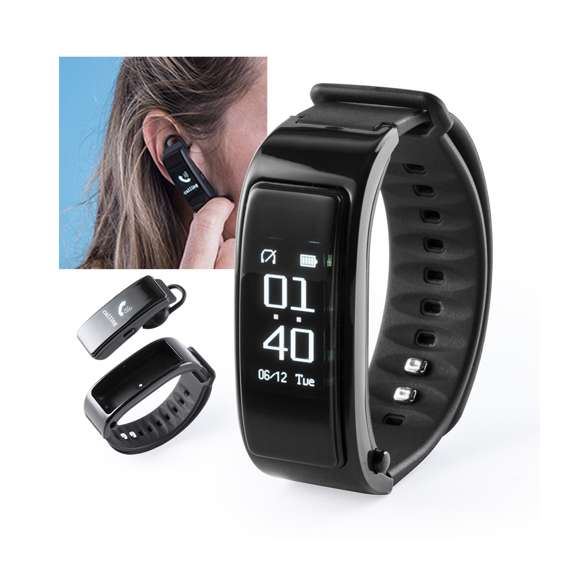 Reloj inteligente multifunción de diseño deportivo, con conexión Bluetooth y recargable mediante cable Micro USB -incluido-. Base extraíble con función auricular y manos libres. Su cuerpo en material TPU y su pantalla LCD integrada de 0,96 pulgadas lo convierten en el gadget perfecto para todo tipo de actividades deportivas, de ocio y para el día a día. Presentado en atractiva caja de diseño.
