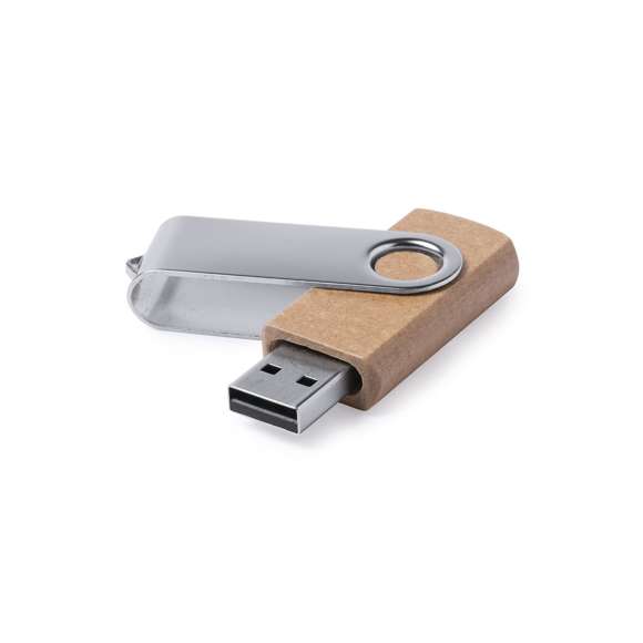 Memoria USB nature de 16GB de capacidad, con mecanismo giratorio, cuerpo acabado en cartón reciclado y clip metálico. Presentada en estuche individual de cartón reciclado.
