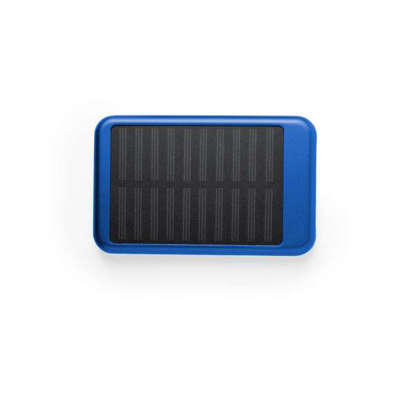Batería auxiliar externa de recarga solar y de gran capacidad de carga -4.000 mAh-. En resistente aluminio, con salida USB y cable micro USB incluido. Disponible en variada gama de colores. Las capacidades mostradas en todas nuestras baterías auxiliares externas son reales, incorporando todas ellas baterías de grado A y no recicladas, con una vida útil de al menos 500 ciclos de carga y según normativa CE. Además, están fabricadas conforme a los estándares RoHS y en cumplimiento con los siguientes requisitos de seguridad: Sistema de protección contra sobrecarga del power bank. Sistema de protección contra descarga completa que proporciona una mayor durabilidad del power bank. Sistema de bloqueo para evitar cortocircuitos. Sistema de transferencia de carga constante, acorde con la capacidad del dispositivo de destino.