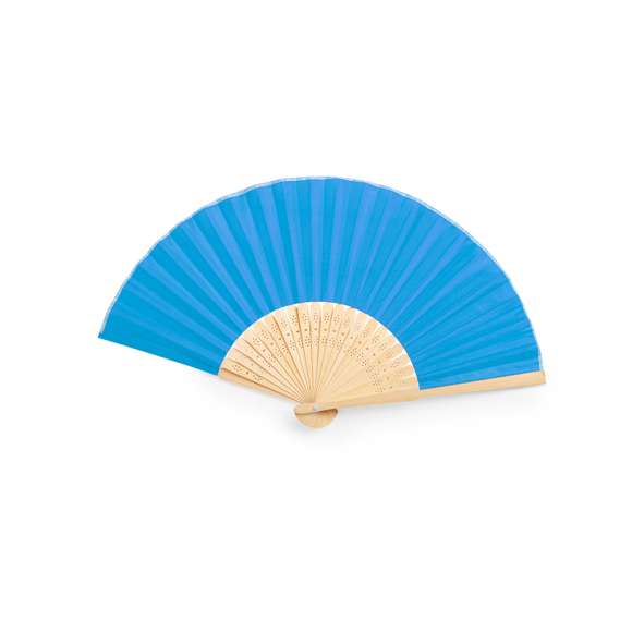 Abanico de línea nature con tela en resistente poliéster 190T. Varillas fabricadas en flexible bambú. Disponible en variada gama de colores.