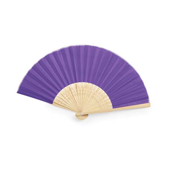 Abanico de línea nature con tela en resistente poliéster 190T. Varillas fabricadas en flexible bambú. Disponible en variada gama de colores.