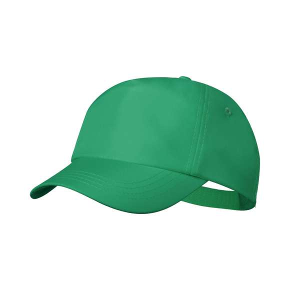 Gorra de línea nature. 5 paneles en material RPET de suave acabado, elaborado a partir de plástico reciclado, para así fomentar la reutilización de residuos plásticos y ayudar a la sostenibilidad del planeta. Con cierre ajustable de velcro y orificios de ventilación bordados, Disponible en variada gama de colores (color blanco especialmente fabricado para impresión en sublimación). Distintivo RPET en etiqueta.