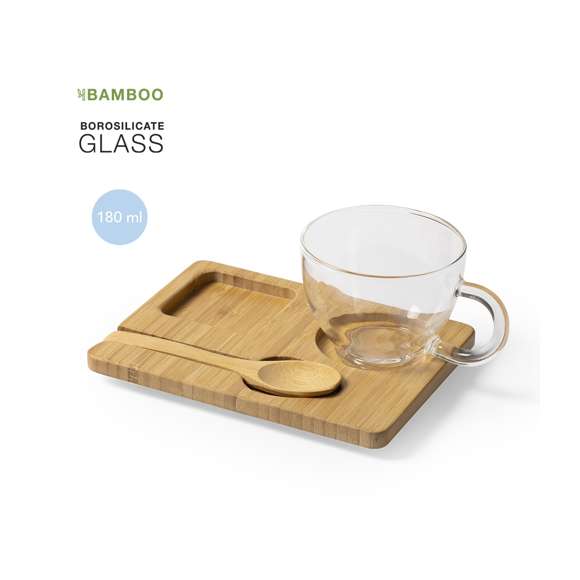 Set de línea nature. Incluye taza de 180 ml fabricada en cristal de borosilicato, que ofrece una resistencia y durabilidad excepcionales, alargando su vida útil y pudiendo ser reutilizada infinidad de veces. Base y cuchara en bambú pulido, presentados en atractiva caja de diseño.