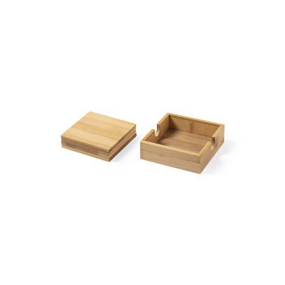 Set de 4 posavasos de línea nature en cajita. Fabricado en bambú lacado y presentado en atractiva caja individual de diseño eco.