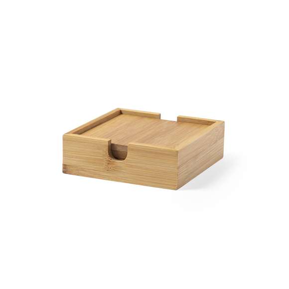 Set de 4 posavasos de línea nature en cajita. Fabricado en bambú lacado y presentado en atractiva caja individual de diseño eco.