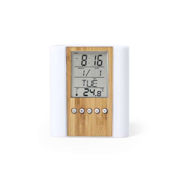 Lapicero de línea nature con reloj multifunción integrado. Fabricado en combinación de materiales bambú y ABS. Funciones termómetro, calendario y alarma temporizador y recordatorio de cumpleaños.  Alimentación a pilas (de botón incluidas) y presentado en atractiva caja de diseño eco. Disponible manual de instrucciones en español e inglés.