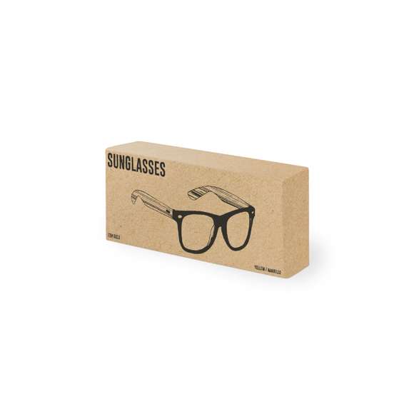 	Gafas de sol de línea nature con protección UV400. Montura negra en resistente material PC y patillas en bambú. Lentes AC (acetato de celulosa) de acabado espejo, disponibles en variada gama de colores. Presentada en atractiva caja de diseño eco.