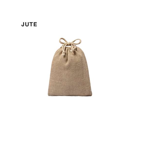 Bolsa de línea nature en resistente yute de 260gsm, con elegante cierre de cordón y acabado cosido.