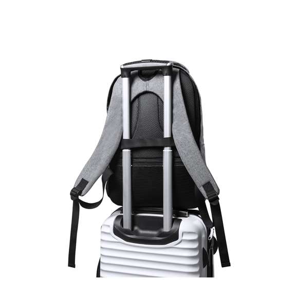 Mochila de negocios antirrobo de línea nature y en resistente 600D RPET efecto melange, elaborado a partir de plástico reciclado para así fomentar la reutilización de residuos plásticos y contribuir a la sostenibilidad del planeta.Detalles en negro y base reforzada. Incluye bolsillo antirrobo para guardar objetos de valor. Bolsillo exterior de cremallera, con dos compartimentos interiores acolchados para ordenador portátil de hasta 15 pulgadas y tablet de hasta 12 pulgadas. Cintas de hombros y espalda con acolchado ergonómico y distintivo RPET en etiqueta exterior.