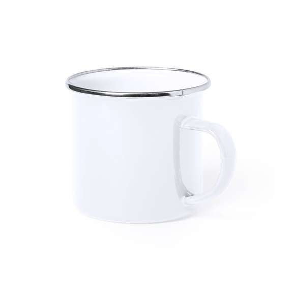 Taza metálica de 380ml de capacidad con diseño vintage y acabado con imperfecciones para mayor sensación retro. Disponible en variada gama de colores, con interior siempre en color blanco y elegante detalle en cromado. Presentada en caja individual.