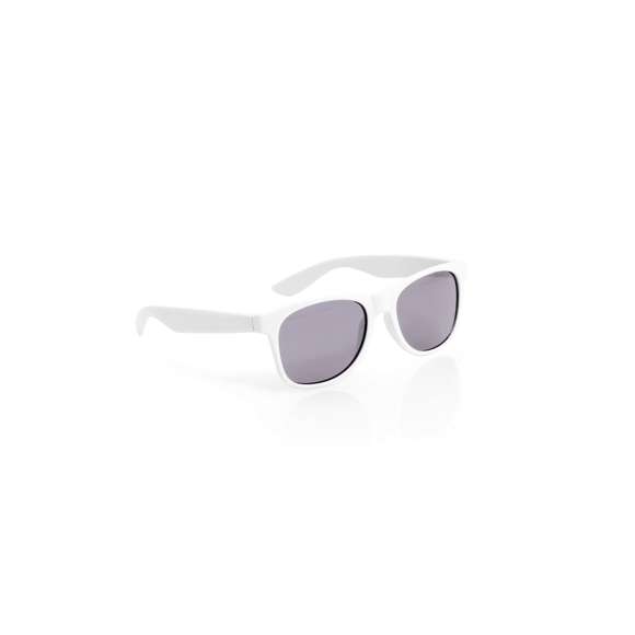 Gafas de sol para niño con protección UV400 de clásico diseño. Con montura en divertidos colores y lentes en color negro.