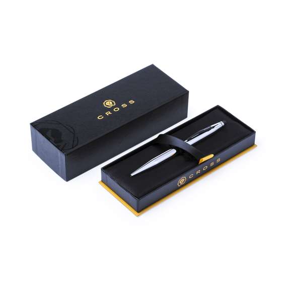 Bolígrafo puntero de Cross modelo Tech 2. Con mecanismo retráctil, de clásico diseño bicolor, cuerpo metálico en suave acabado de variados colores y original clip en negro. Presentado en elegante estuche individual en color negro, con logotipo de la marca e interior en suave antelina a juego. En tinta negra.