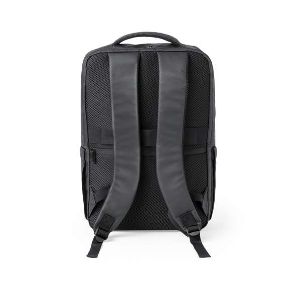 Mochila de Antonio Miró de calidad premium en resistente polipiel de sobrio diseño en color negro. Con cierre de cremallera doble, bolsillo frontal y asa reforzada acolchada. Con acolchado ergonómico en espalda y cintas de hombros, incluye compartimento interior acolchado para portátil de hasta 15 pulgadas y para tablets de hasta 10 pulgadas. Además, con bolsillo antirrobo con cierre de cremallera en la parte trasera. Fundas interiores para bolígrafos y smartphone. Con logotipo de la marca en frontal.