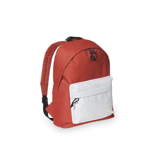 Mochila en resistente poliéster 600D. Con cierre de cremallera y bolsillo en frontal, de desenfadado diseño en variada gama de colores. Con esquinas reforzadas, tiradores con cinta para fácil apertura y Accesorios en color negro. Espalda acolchada y cintas de hombros ajustables con acolchado.