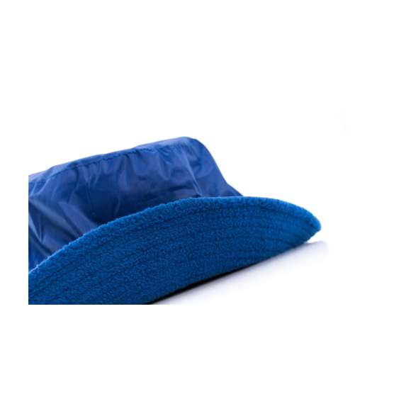 Gorro de alta calidad, tipo bob, reversible y en variada gama de vivos colores. Con exterior en nylon y parte interior en suave y cálido polar fleece con con tratamiento anti-pilling.